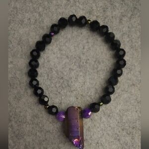 Elegant Black and Purple Beaded Bracelet